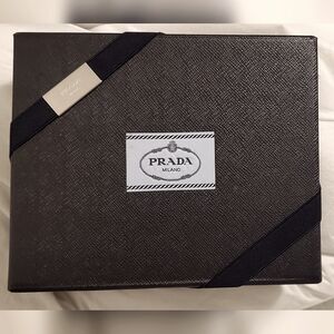 Prada box